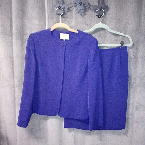 Kasper Dresses & Skirts - Kasper Purple Skirt Suit Size 12
